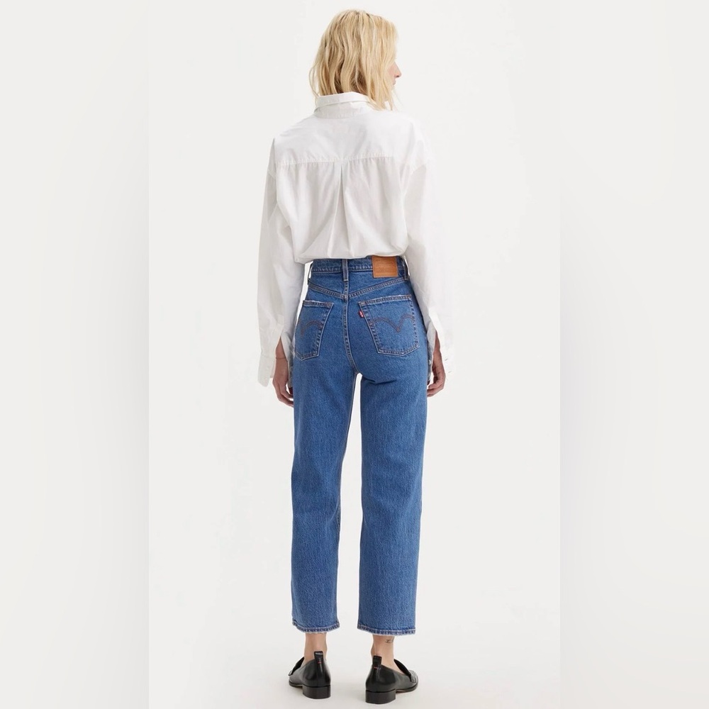 Levi's Ribcage Straight - Picture 2 of 13